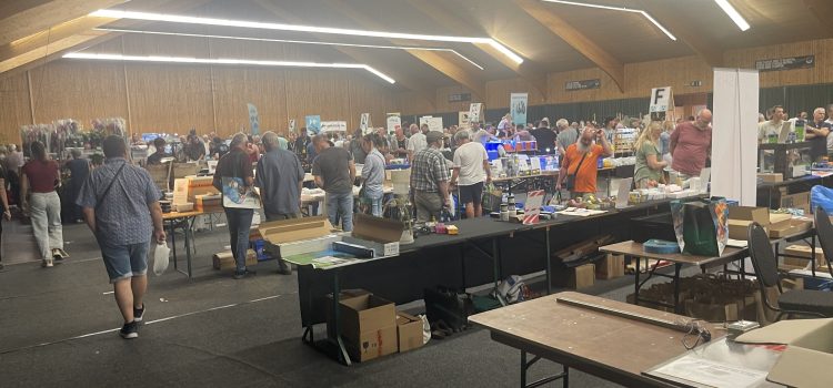 Onze voormiddag op de Limbeurs 2026: garnalen, planten en oude bekenden Drukte in Sportcentrum Karteria tijdens de Limbeurs 2026 in Diest